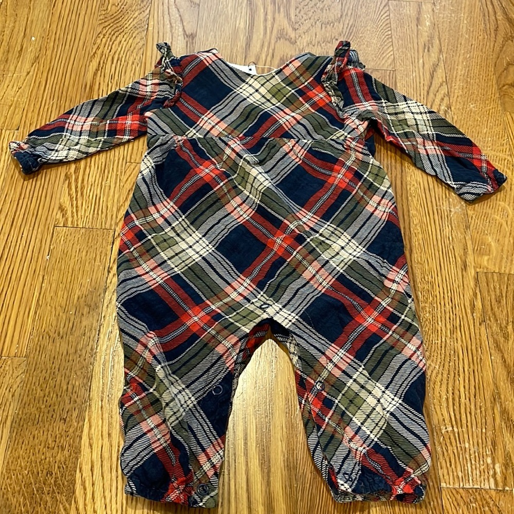 Mabel & Honey plaid romper. 3mo. EUC